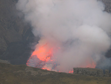 Nyiragongo034